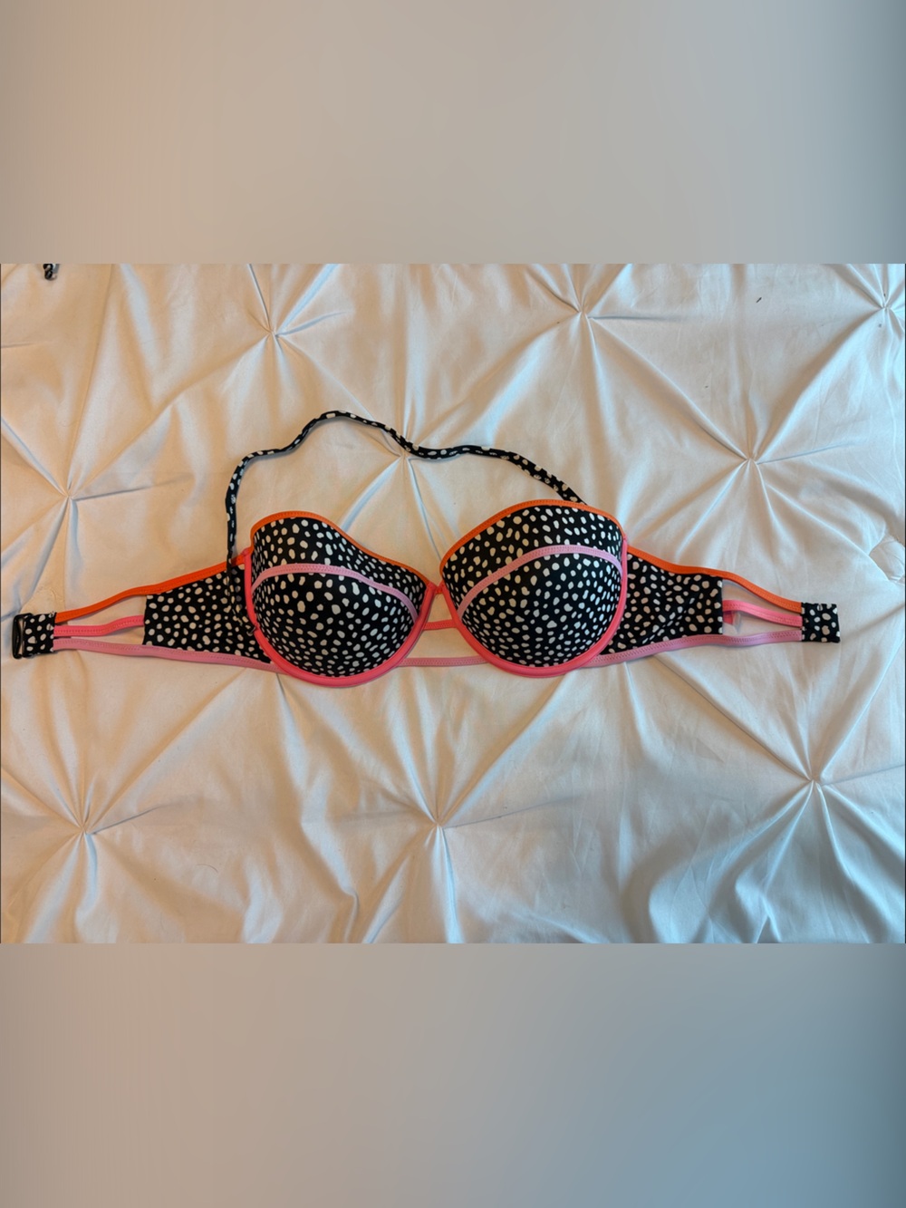 Victoria’s Secret Swim Top 34DD